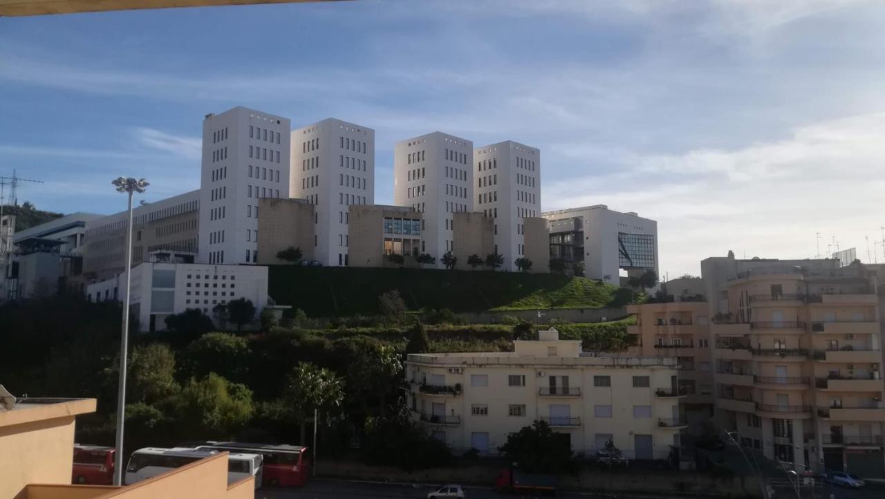 Il Laureato Apartment Reggio di Calabria Ngoại thất bức ảnh